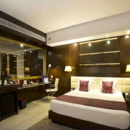 Kings Forth Hotels Nowe Delhi Zewnętrze zdjęcie